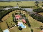 Luxury Farm, Porto Feliz c/ 8 alqueires, lago, baias, piquetes, completa infra estrutura